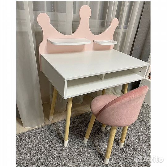 Детский стол и стул
