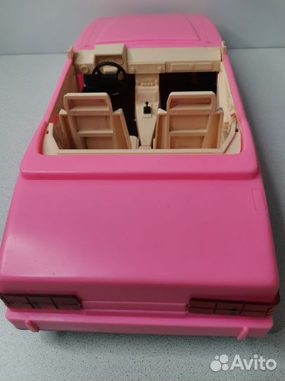 Розовый мерседес Барби из 90-х