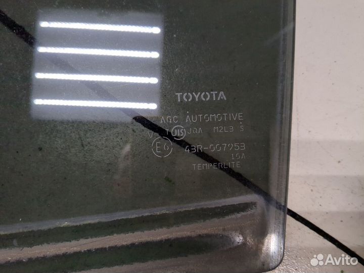 Стекло боковой двери Toyota RAV 4, 2008