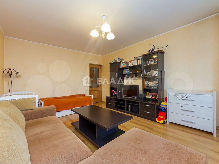 1-к. квартира, 45 м², 3/6 эт.