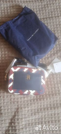 Сумка женская tommy hilfiger monogram bag