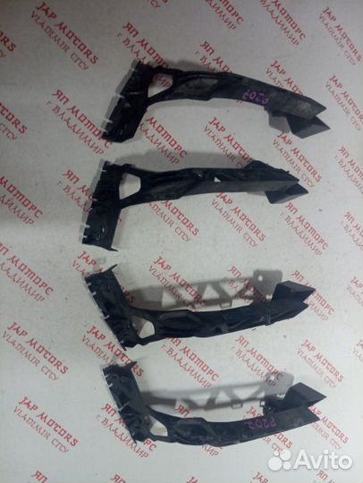 Крепление бампера заднее Peugeot 207 EP6 5FW 2007