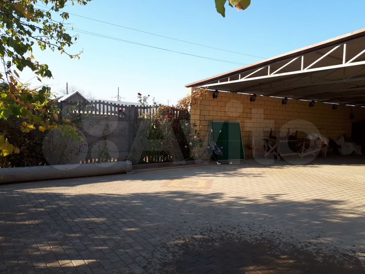 Дом 212 м² на участке 11 сот.