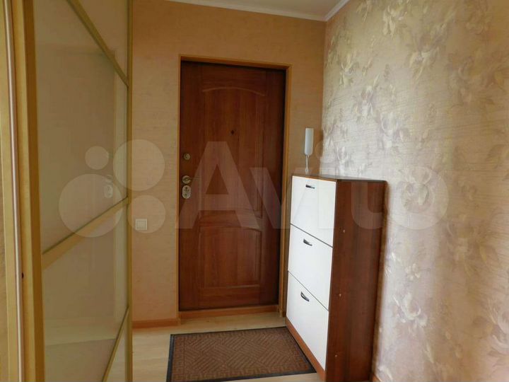 3-к. квартира, 64 м², 4/4 эт.