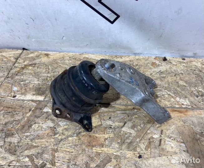 Подушка двигателя Skoda Fabia 2 BBM До Рестайл