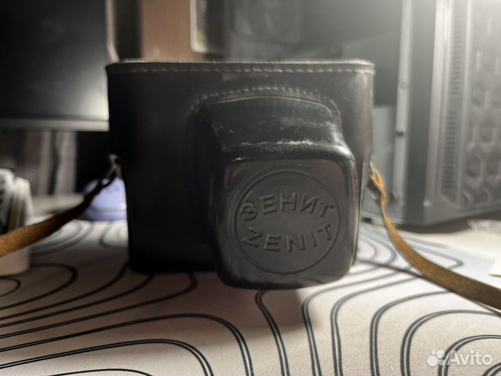 Пленочный фотоаппарат зенит ет