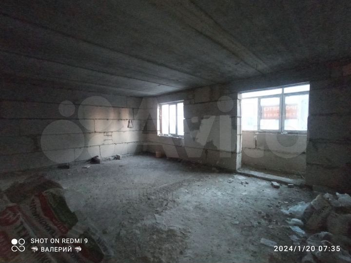 Своб. планировка, 50 м², 1/3 эт.