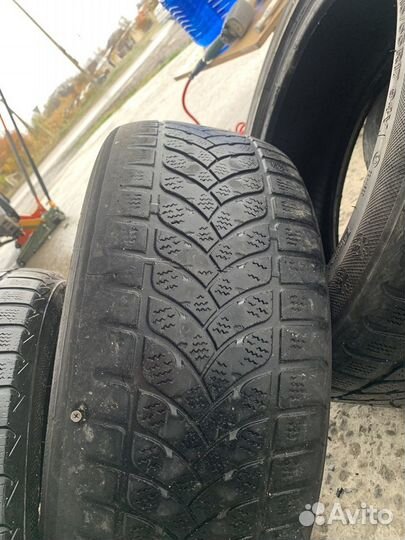 Lassa Atracta 215/55 R17 28K