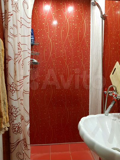 2-к. квартира, 38 м², 3/5 эт.