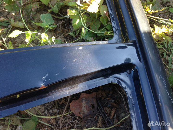 Средняя стойка кузова Хендай Элантра 4