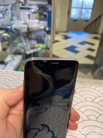 Samsung Galaxy S8, 4/64 ГБ