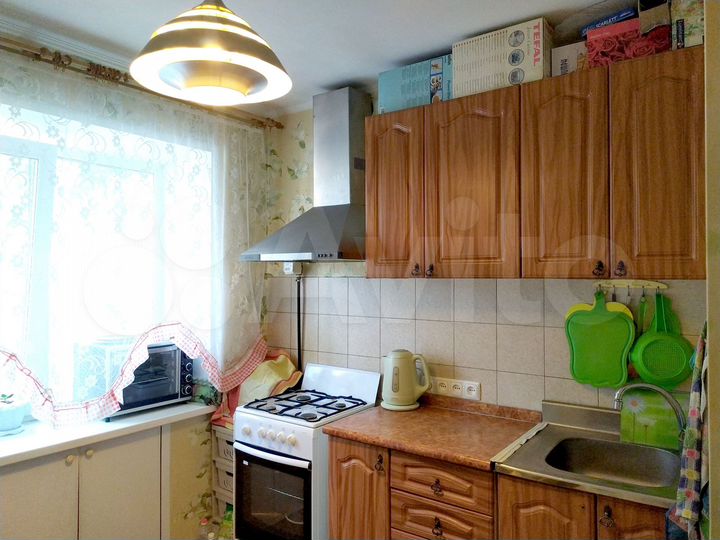 2-к. квартира, 42 м², 3/5 эт.