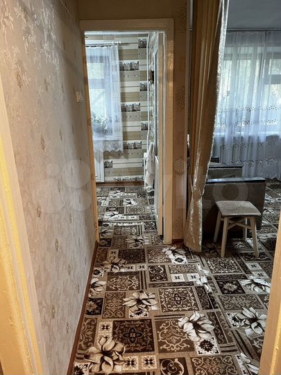 2-к. квартира, 42 м², 1/5 эт.