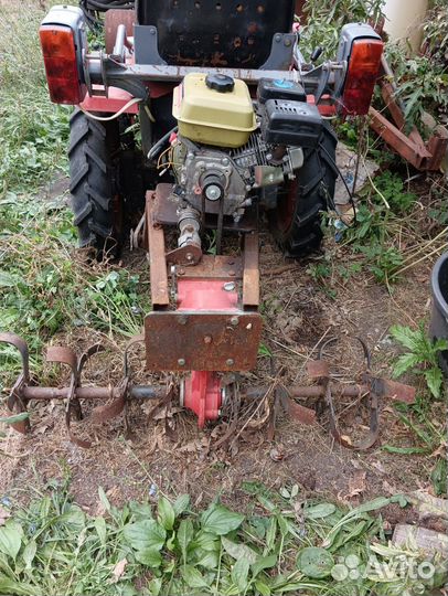 Мини-трактор ХТЗ Т-012, 1998