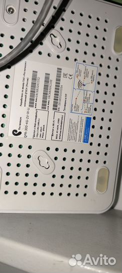 Маршрутизатор Qtec hqfr-300-4G-2V-W