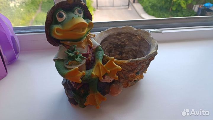 Кашпо горшок для цветов