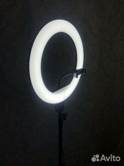 Свет для съемки кольцевая лампа