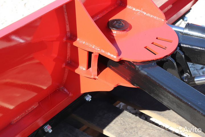 Снеговой отвал механический на трактор ок1500