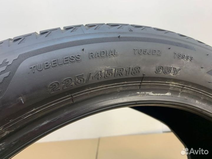 Bridgestone Turanza T005 225/45 R18