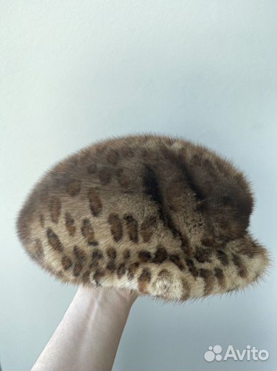 Кепи Берет женский норковый kussenkovv