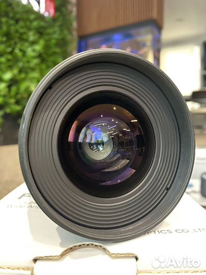 Объектив samyang 24mm f/1.4