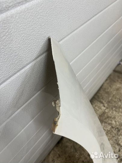 Крыло на mercedes е 212