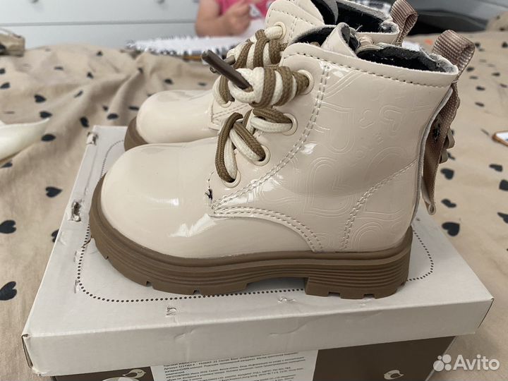 Ботинки для девочки