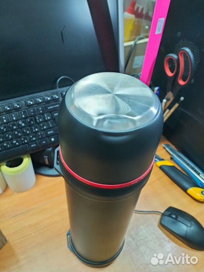 Термос 2,2 л, черный, матовый camper