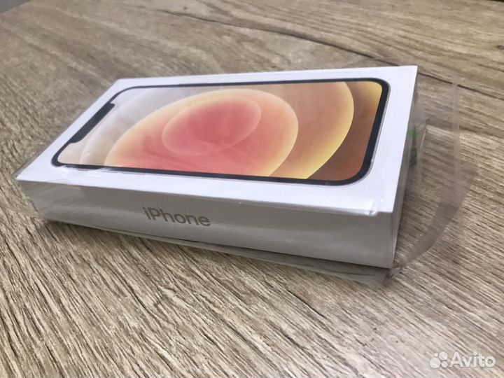 Телефон iPhone 12 64 гб