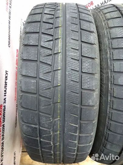 Bridgestone Blizzak Revo GZ 215/60 R17