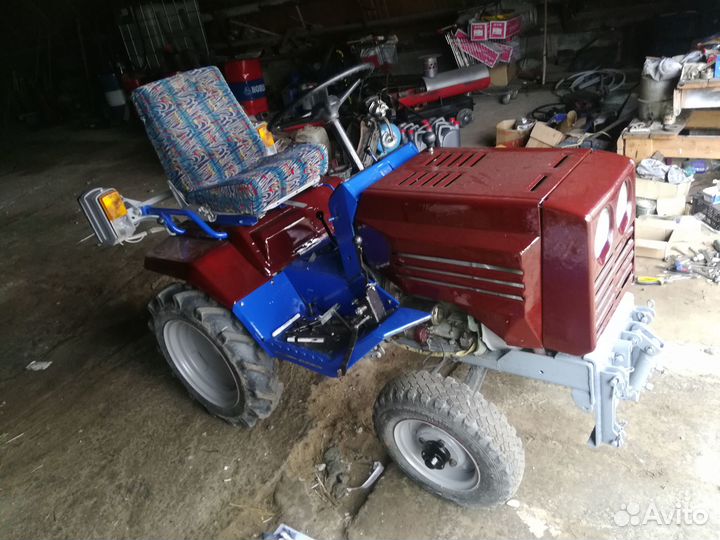 Мини-трактор КУРГАНМАШЗАВОД КМЗ-012, 2006