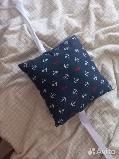 Бортики в кроватку