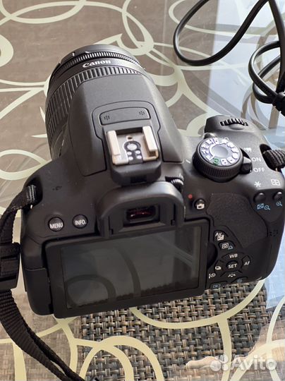 Зерк.фотоаппарат canon 700 D EF-S 18-55mmDC III