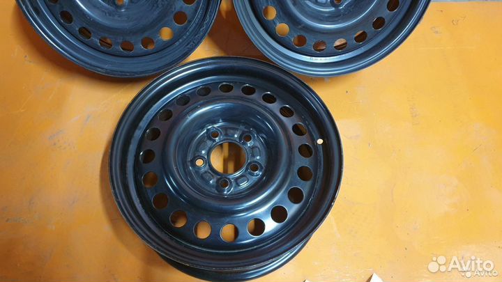 4 диска - диаметр 16 PCD 5*115