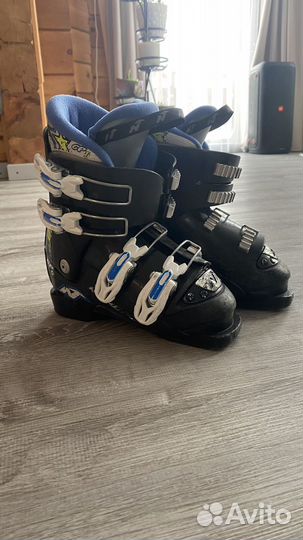 Горнолыжные ботинки