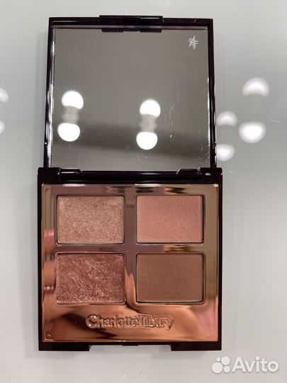 Палетка теней Charlotte Tilbury pillow talk