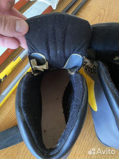 Беговые лыжи Elan с женскими ботинками