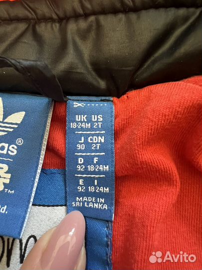 Куртка adidas осенняя