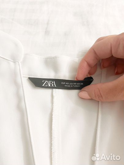 Блузка топ рубашка zara xs 40-42 белая в полоску