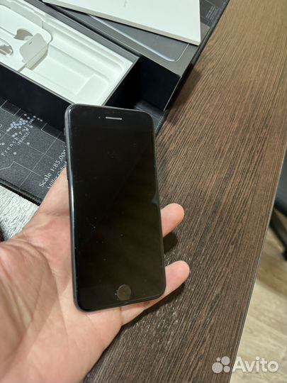 iPhone 7, 128 ГБ