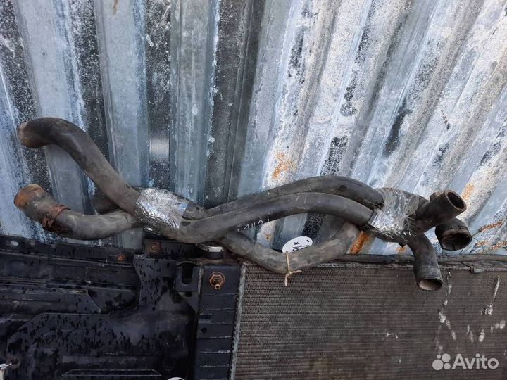 Патрубок охлаждения Volkswagen Golf 4 2000