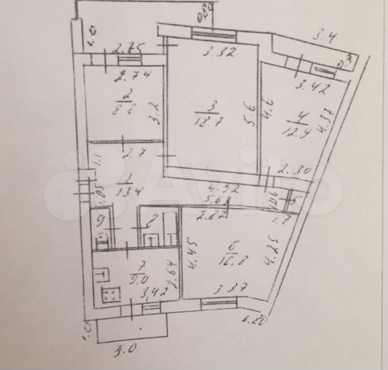 Комната 56 м² в 4-к., 3/5 эт.