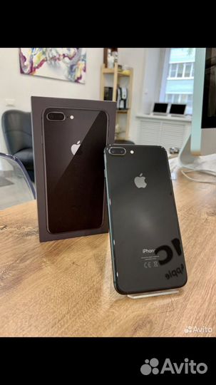 Телефон iPhone 8 plus
