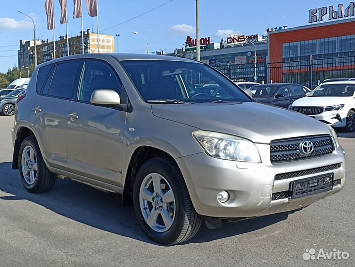 Toyota RAV4 2.0 AT, 2006, 420 000 км