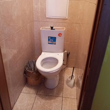 Комната в 3-к., 2/3 эт.