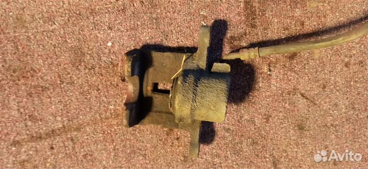 Суппорт задний правый Opel Antara 2010-2015 реста