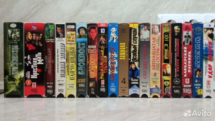 Лот кассет VHS