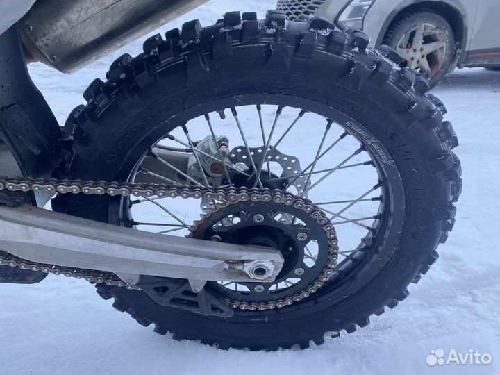 Мотоцикл GR8 F300A (4T PR300 балансир) Enduro