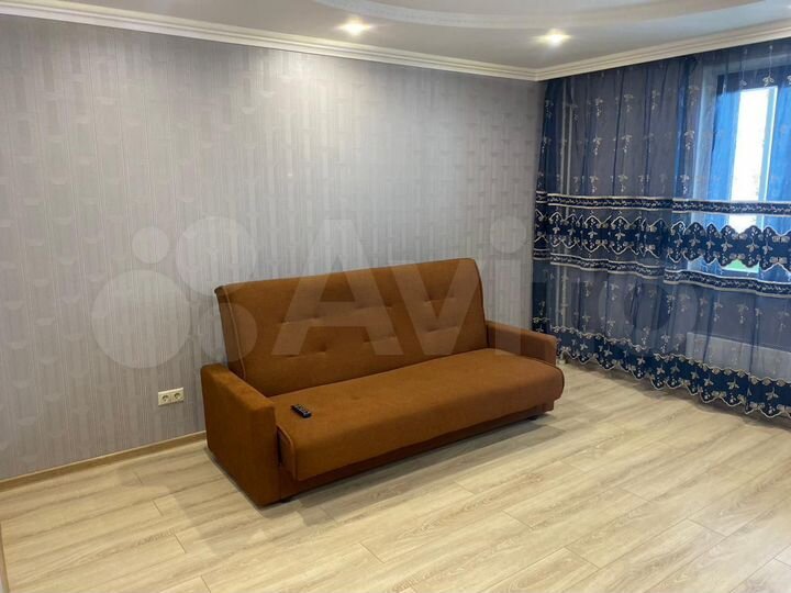 2-к. квартира, 63 м², 14/17 эт.