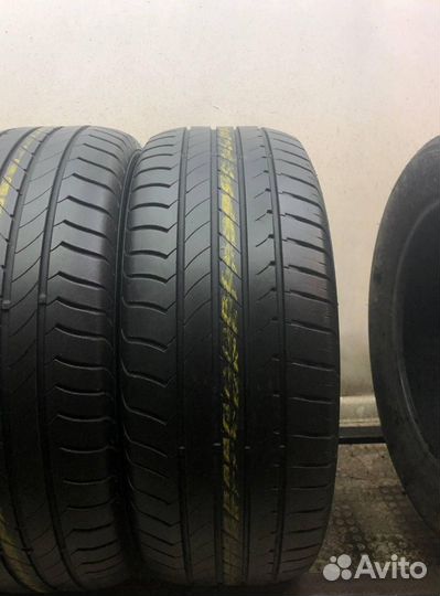 Goodyear EfficientGrip 205/55 R16 103Y